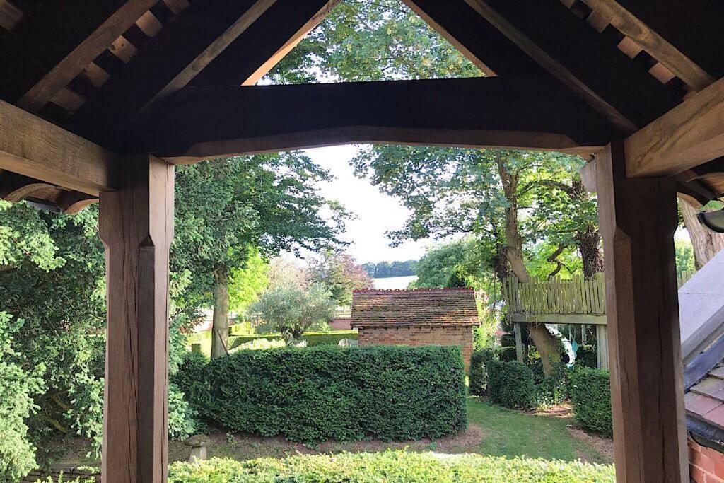 Beautiful Rural Apt, Walking Distance To Three Choirs Vineyard/Brassiere Gloucestershire Apartamento Newent Exterior foto